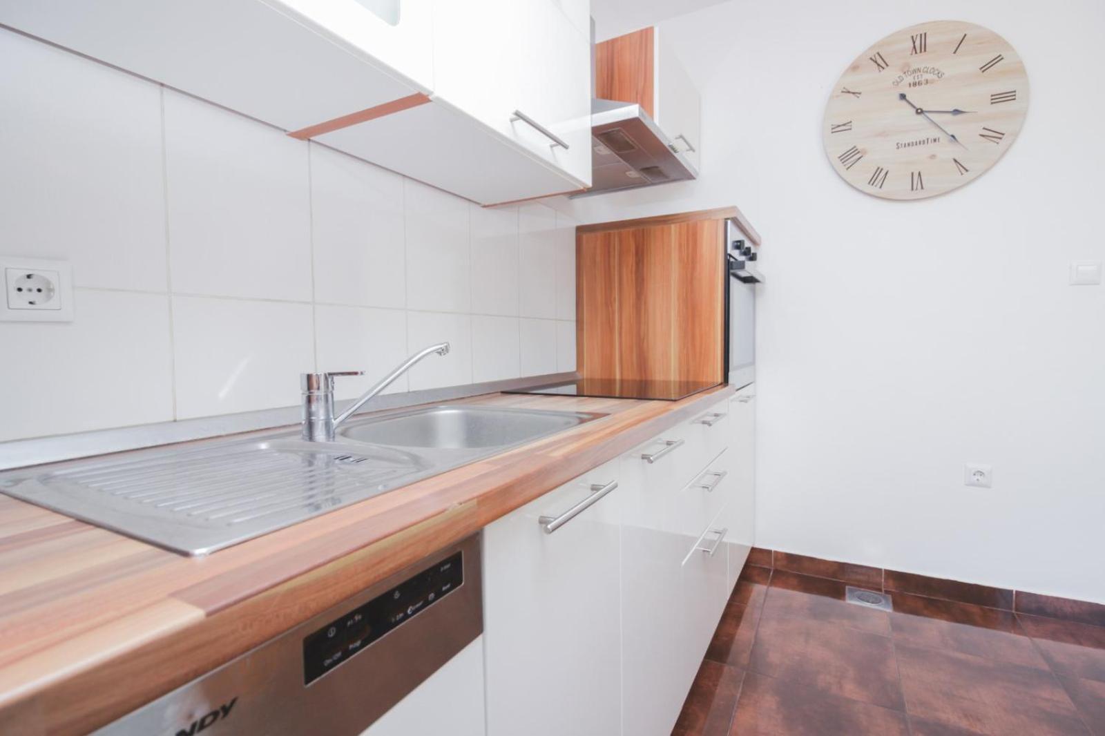 Apartman Lara 扎达尔 外观 照片